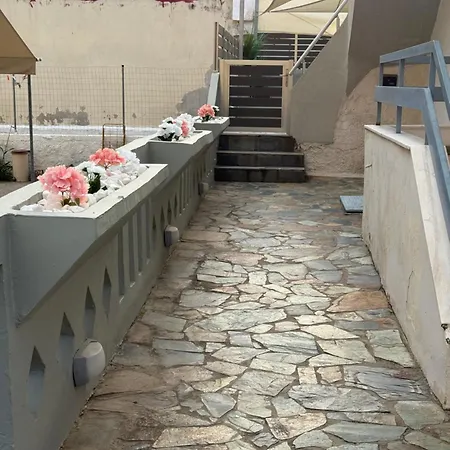 Agios Ioannis * Hanya